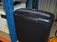 Elektrische terrasverwarmer, oven silvercrest, microgolfoven zanker, papierversnipperaar - afbeelding 8 van  9