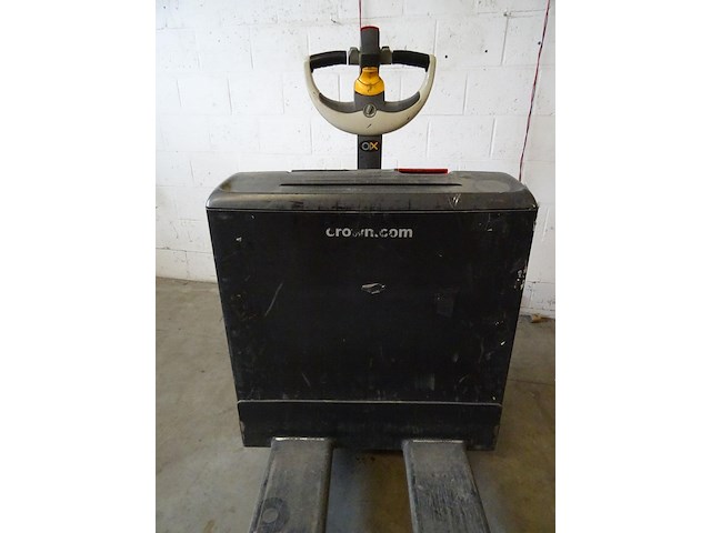 Elektrische transpallet crown - afbeelding 10 van  15