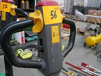 Elektrische transpallet jungheinrich ( zonder batterij en batterijlader ) - afbeelding 3 van  7