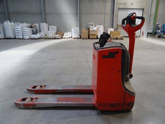 Elektrische transpallet linde - afbeelding 1 van  8