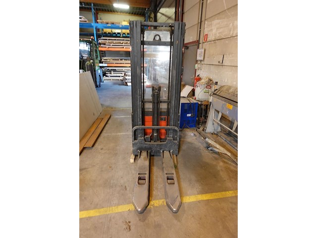 Elektrische transpallet linde - afbeelding 3 van  10