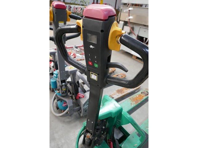 Elektrische transpallet ( zonder batterij en starter ) - afbeelding 7 van  10