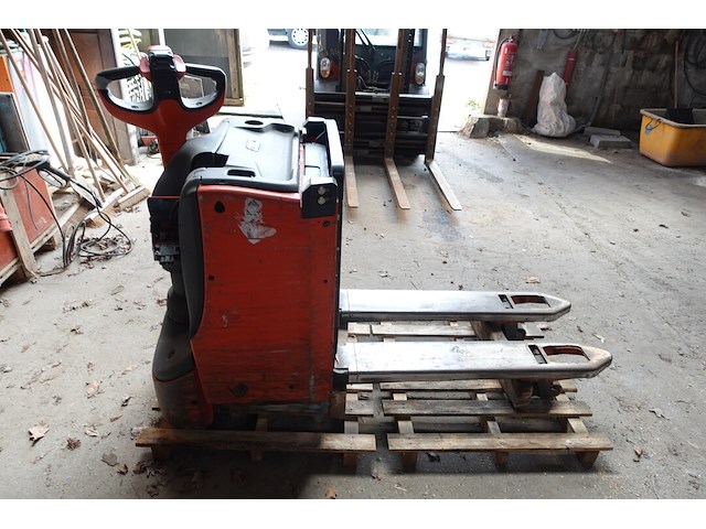 Elektrische transpallet - afbeelding 7 van  13