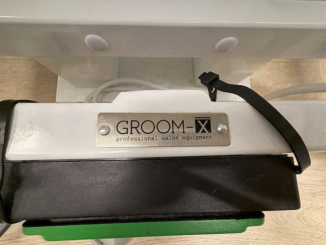 Elektrische trimtafel vv bedieningspaneel groom-x - afbeelding 5 van  6