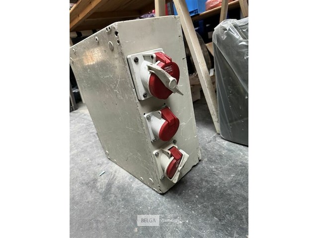 Elektrische verdeelkast 63 amp - afbeelding 2 van  3