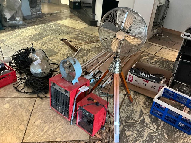 Elektrische verwarming (2x) - afbeelding 1 van  8