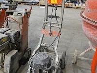 Elektrische vloerschuur-polijstmachine husqvarna - afbeelding 3 van  5
