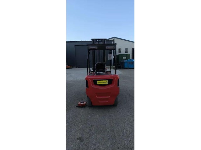 Elektrische vorkheftruck - afbeelding 3 van  7