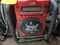 Elektrische werkradio + kabel op rol - afbeelding 3 van  3