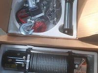 Elektrische winch 5909kg nieuw