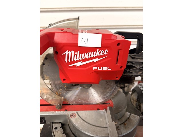 Elektrische zaagmachine milwaukee - afbeelding 1 van  5