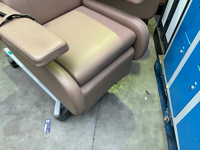 Elektrische ziekenhuiszetel (4x) - afbeelding 2 van  11