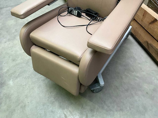 Elektrische ziekenhuiszetel (4x) - afbeelding 6 van  11