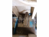 Elektrische zit-schrobmachine tennant 6200 - afbeelding 13 van  16