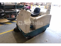 Elektrische zit-schrobmachine tennant 6200 - afbeelding 16 van  16