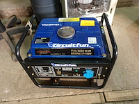 Elektrogroep (luchtfilter na te zien) - afbeelding 1 van  5