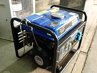 Elektrogroep (luchtfilter na te zien) - afbeelding 4 van  5