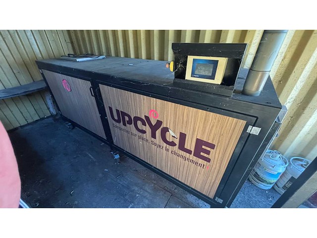 Elektromechanische mobiele bioafval composteermachine upcycle demetterra 70 - afbeelding 1 van  3