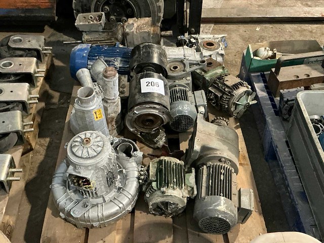 Elektromotor (10x) - afbeelding 1 van  8