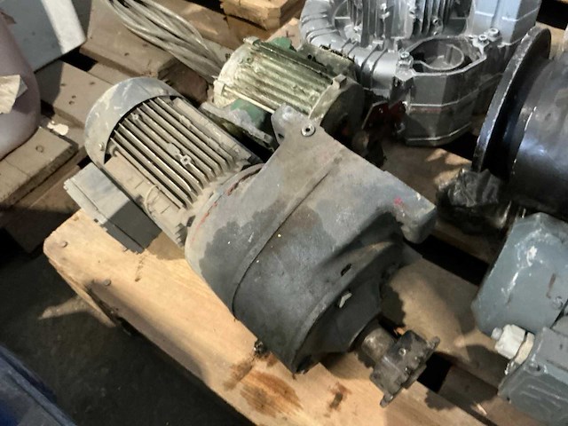 Elektromotor (10x) - afbeelding 4 van  8