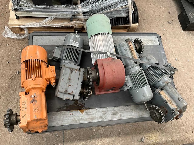 Elektromotor (16x) - afbeelding 3 van  13