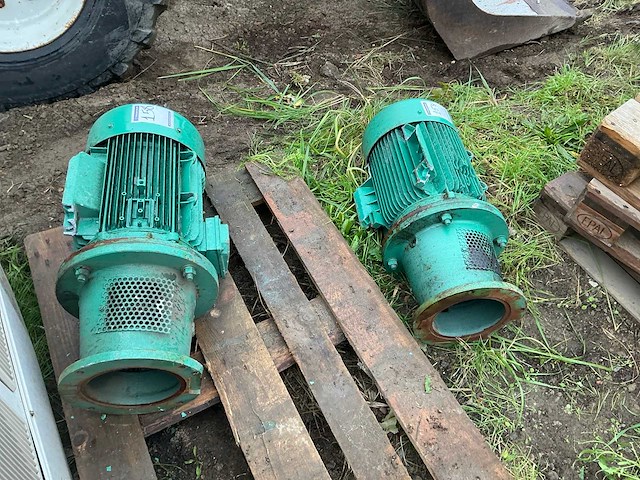 Elektromotor (2x) - afbeelding 1 van  4