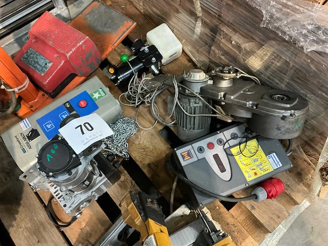 Elektromotor (2x) - afbeelding 1 van  5