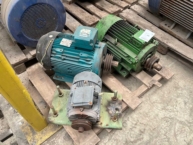 Elektromotor (3x) - afbeelding 3 van  5