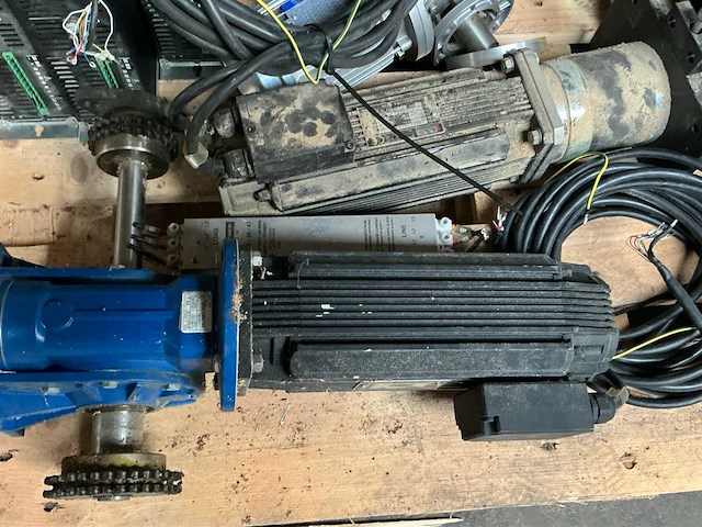 Elektromotor (5x) - afbeelding 3 van  10