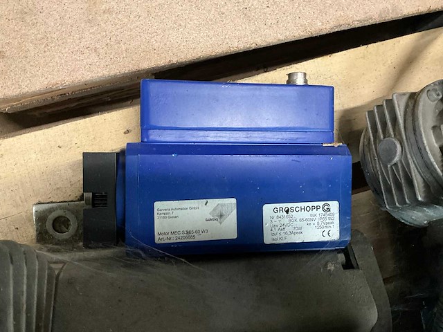 Elektromotor (8x) - afbeelding 11 van  12