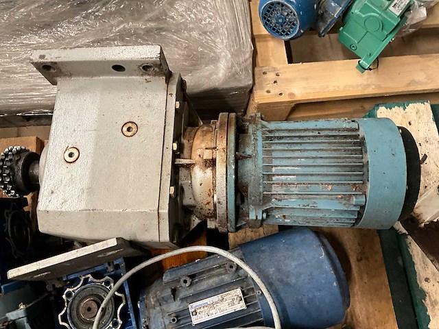 Elektromotor (8x) - afbeelding 4 van  12