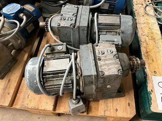 Elektromotor (8x) - afbeelding 5 van  12