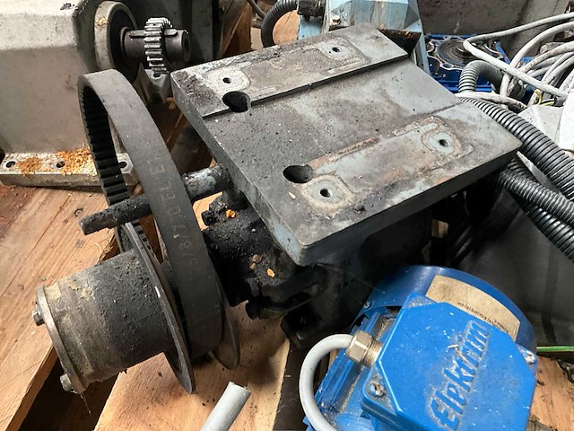 Elektromotor (8x) - afbeelding 9 van  12