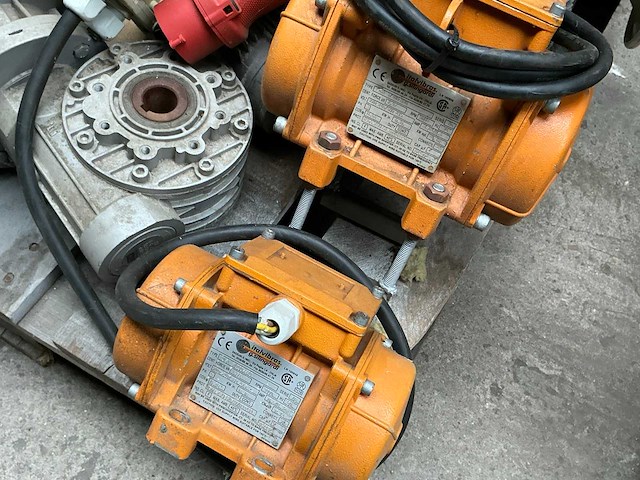 Elektromotor (8x) - afbeelding 9 van  11