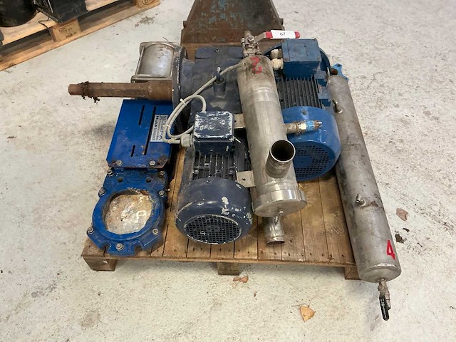 Elektromotor en divers - afbeelding 2 van  7