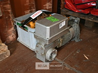 Elektromotor voor sectionale poort + hijskettingen - afbeelding 1 van  6
