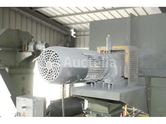 Elektromotor - afbeelding 3 van  4