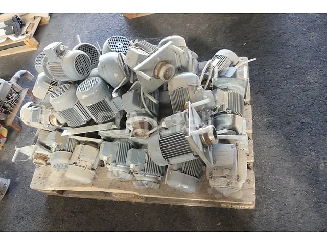Elektromotor - afbeelding 1 van  8