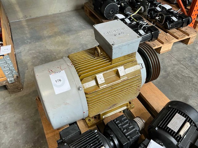 Elektromotor - afbeelding 4 van  5
