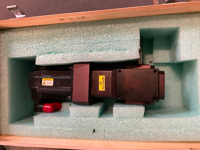 Elektromotor - afbeelding 1 van  3