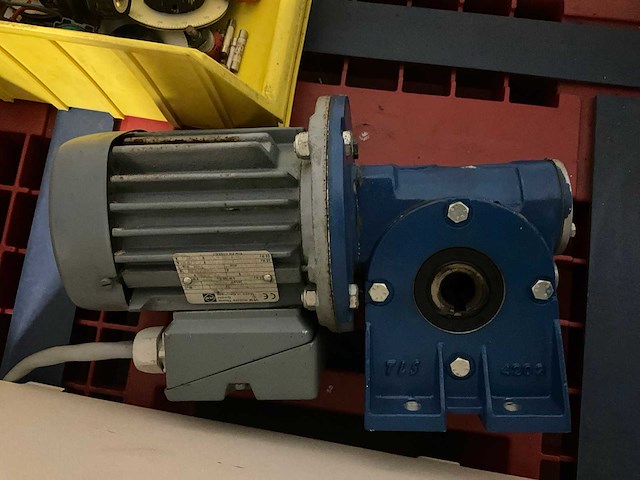 Elektronica - afbeelding 6 van  8