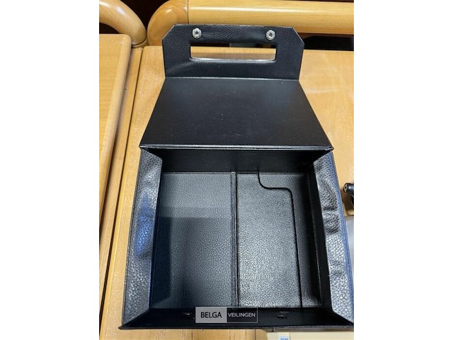 Elektronische bloeddrukmeter - afbeelding 4 van  4