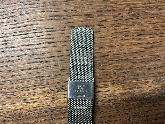 Elektronische lip r184 + mechanische lip 2 polshorloges - afbeelding 14 van  14