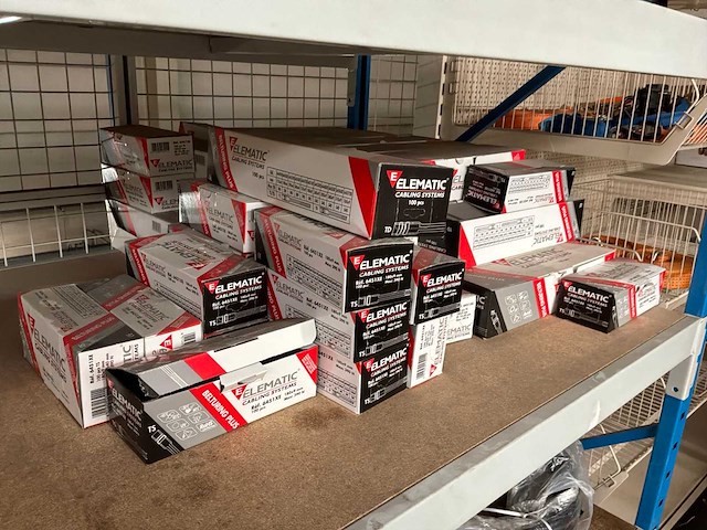 Elematic cabling systems grote partij kabelbinders - afbeelding 1 van  3