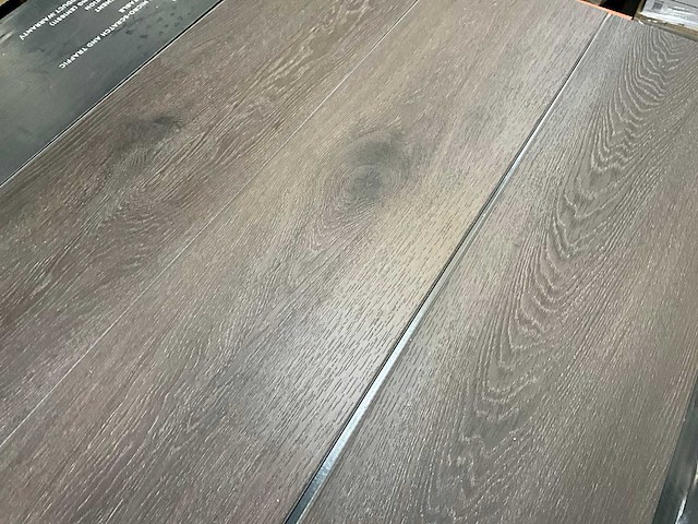 Elemental klik pvc vloer iconic oak arezzo totaal 31,84 m² - afbeelding 3 van  8