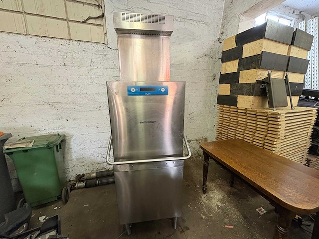 Elettrobar horeca vaatwasser - river83cde - dishwasher - afbeelding 1 van  6