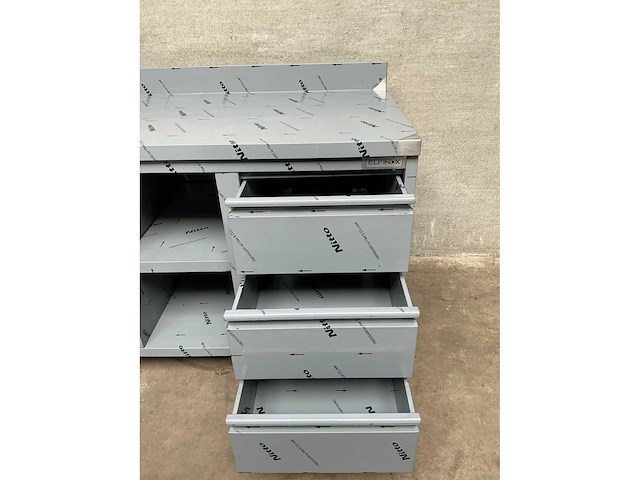 Elfinox - rvs werktafel - afbeelding 1 van  2