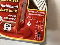Ellen tochtband, wit, rol 7,5 meter (128x) - afbeelding 2 van  5