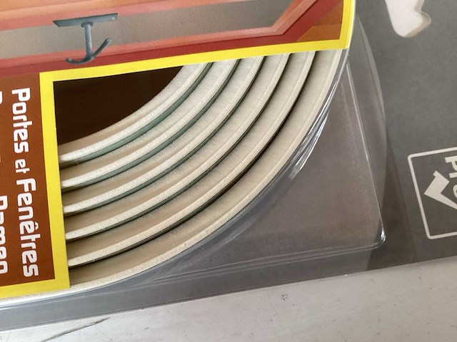 Ellen tochtband, wit, rol 7,5 meter (96x) - afbeelding 4 van  6