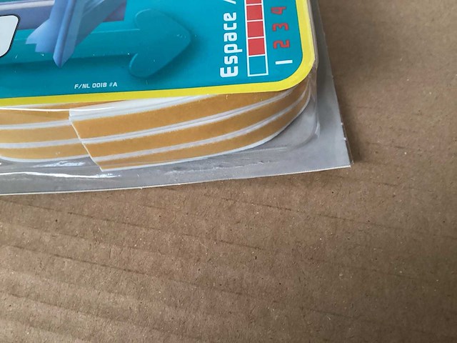 Ellen zelfklevend tochtband wit, rol 6 meter (312x) - afbeelding 3 van  6